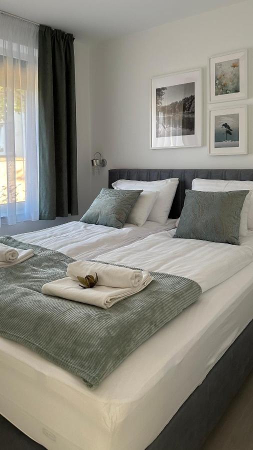 Linden Apartman 001 - Adults Only Apartment Mosonmagyarovar